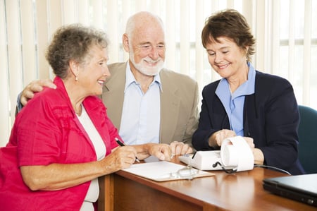elderly couple w accountant Q80